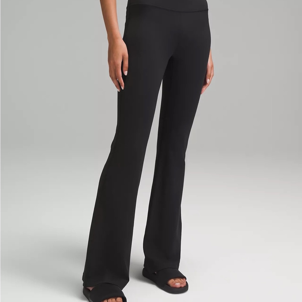 Lululemon Groove Super High Rise Flared Pant Nulu